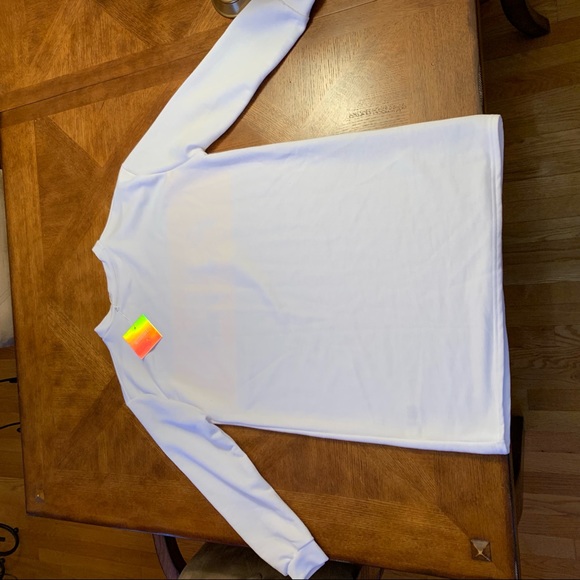 Miss Guided “Fiya” Sweater Dress - Picture 4 of 5